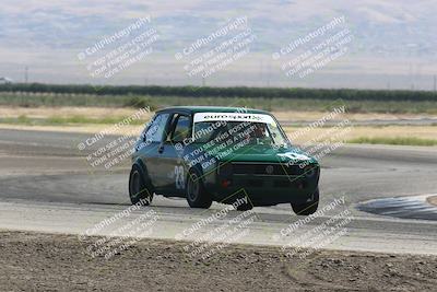 media/Jun-01-2024-CalClub SCCA (Sat) [[0aa0dc4a91]]/Group 5/Race/